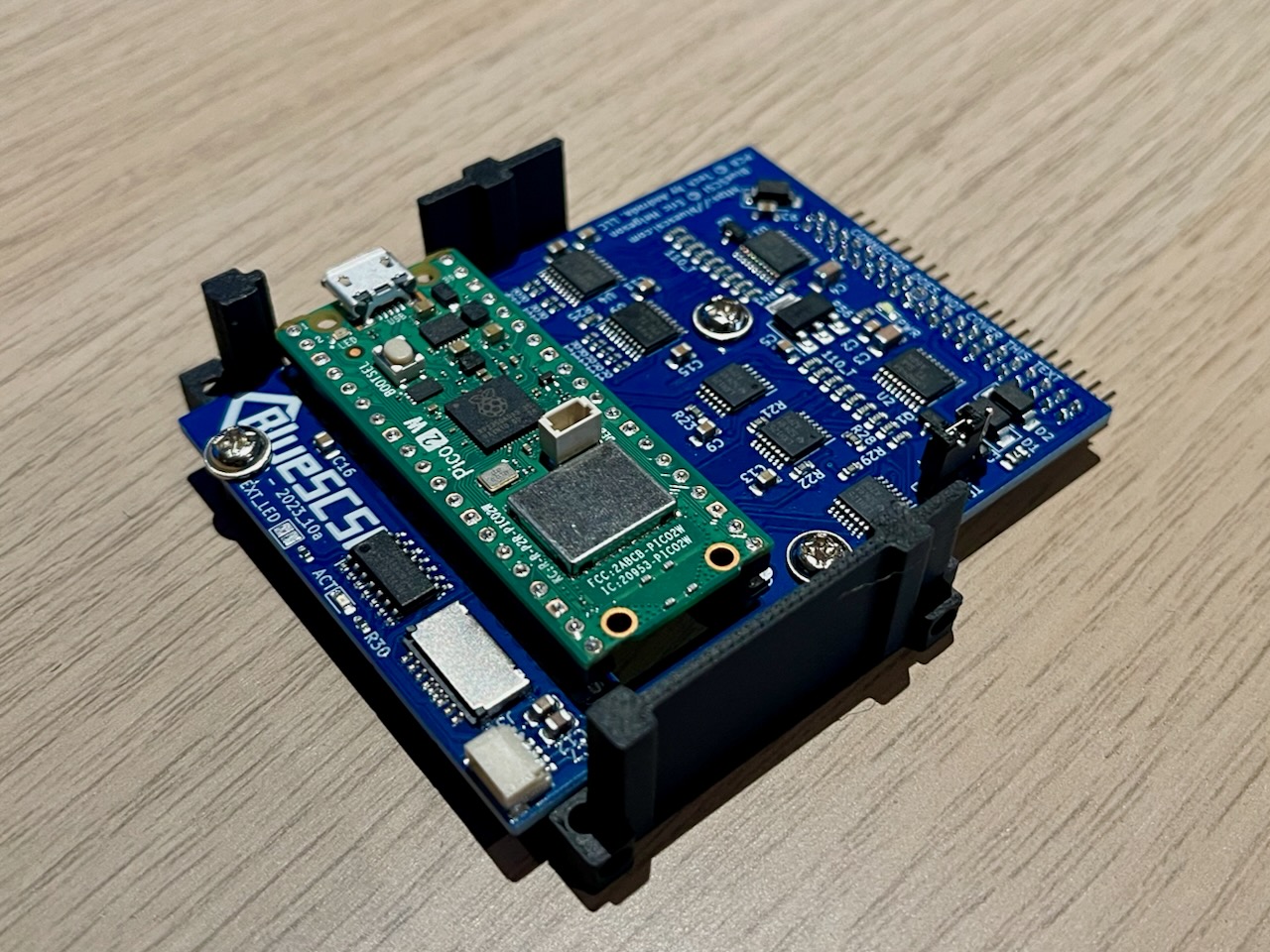 BlueSCSI v2 PowerBook with black tray